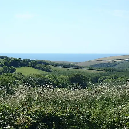 Pentire Coastal 4* ביוד